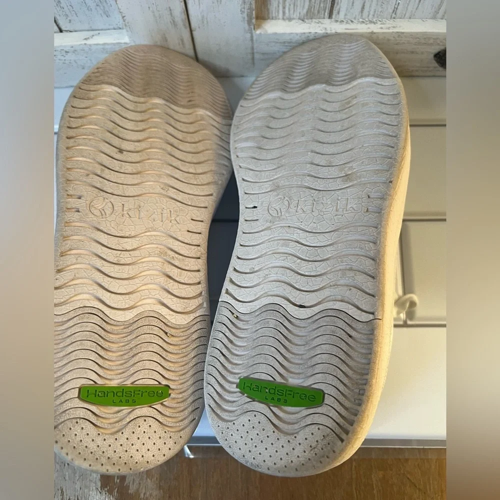 Kizik slip in shoe